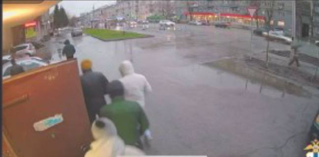 В Новосибирске задержали пять мигрантов-вымогателей