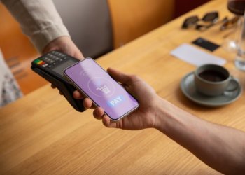 Что такое pay-сервисы и в чем их главная особенность