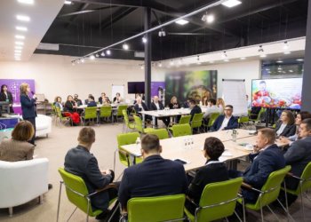 Будущее за экопроектами: как в Новосибирской области планируют бороться с выбросами в атмосферу