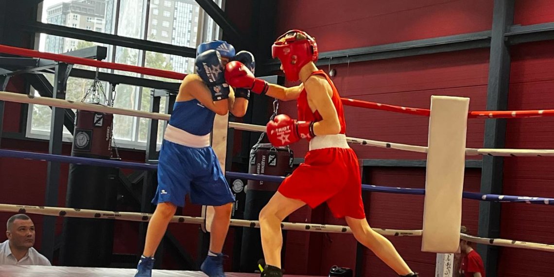 Маленькие чемпионы: в Новосибирске прошли соревнования по боксу среди детей и подростков