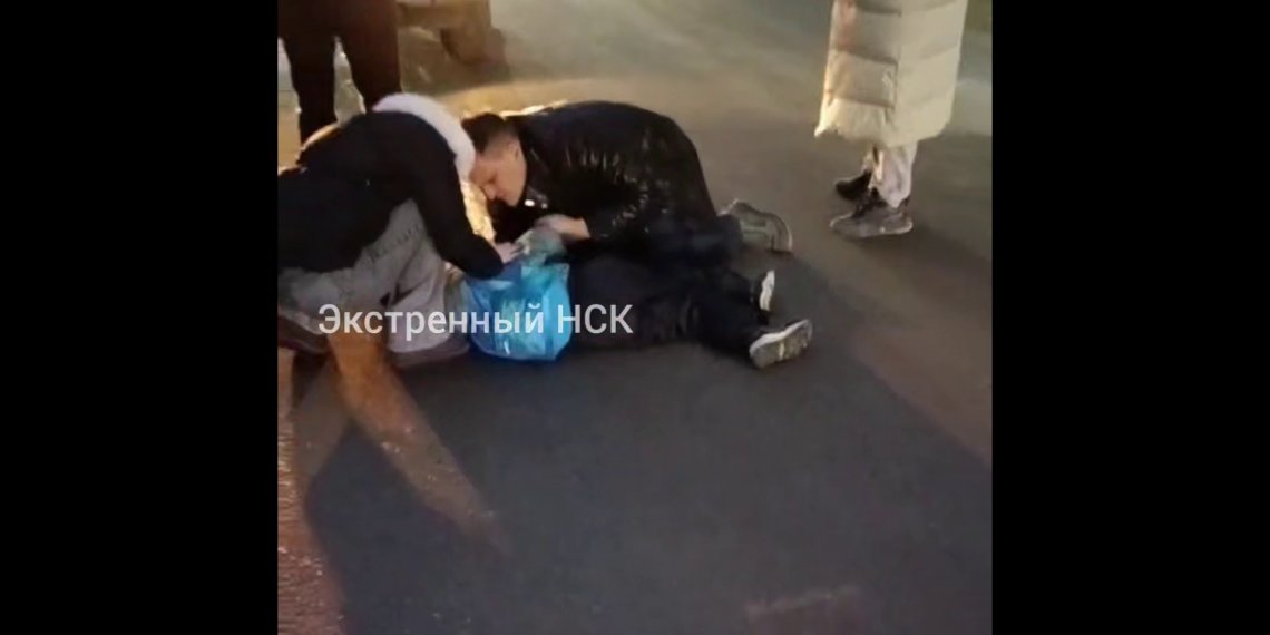 Ребенок доставлен в больницу в результате ДТП в Новосибирске