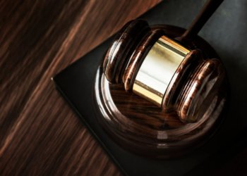 Двух застройщиков осудили в Новосибирске за мошенничество на 300 млн рублей