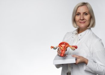 Гинеколог возглавил рейтинг самых востребованных врачей в России