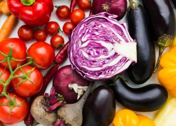 Овощи значительно подорожали к Новому году в Новосибирске