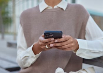 Правительство России запретило звонить через интернет на телефон