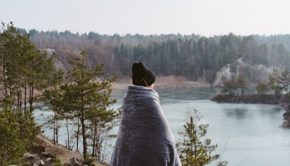 Как новосибирцы справляются с одиночеством — показал опрос