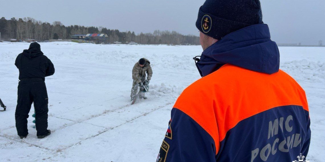 Новосибирские спасатели будут искать незаконные купели с помощью дронов