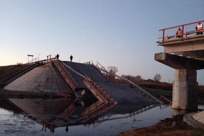 Под Новосибирском восстановят мост за 277 млн. рублей после обрушения