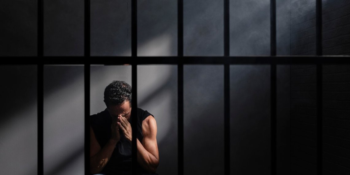 Сибирский мегаполис на грани: Новосибирск стал лидером по агрессии на дорогах и криминалу