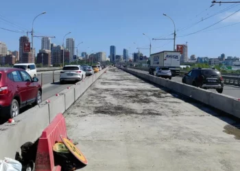 На Димитровском мосту в Новосибирске введут ограничение скорости