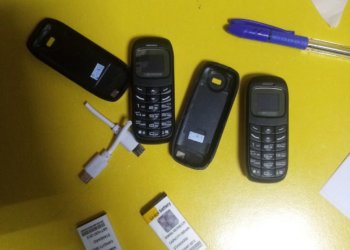 Телефоны под видом конфет пытались передать в СИЗО в Новосибирской области