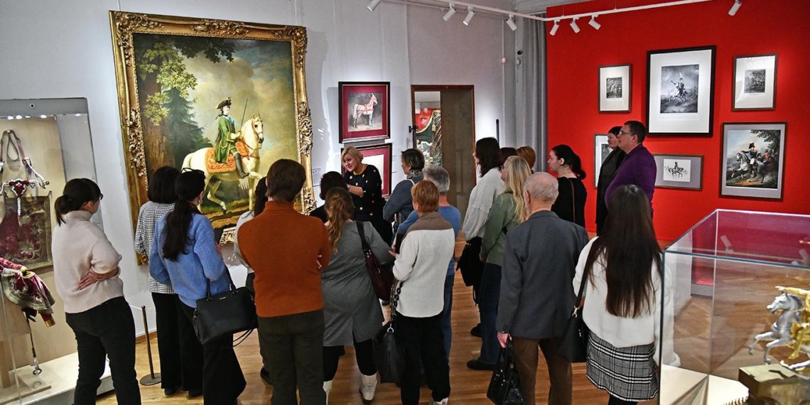 Более 36 тысяч человек посетили выставку Эрмитажа в Новосибирске
