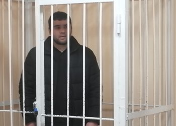 На 7 лет осудили мигранта в Новосибирске за оскорбление женщин и военных
