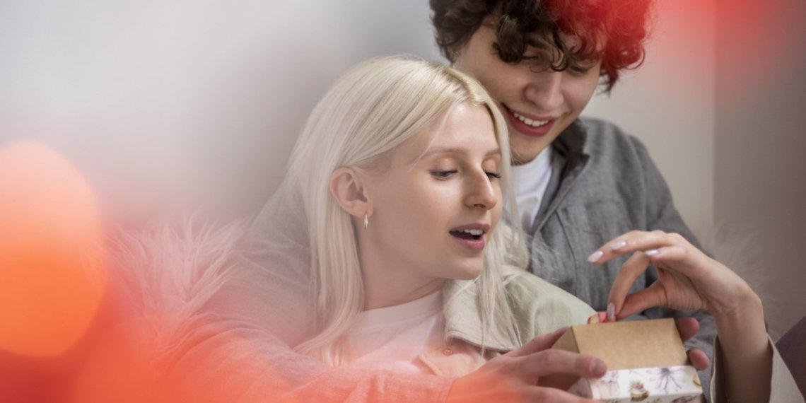 Сохраняя любовь: новосибирский психолог рассказал, как построить крепкий союз