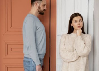 Почти 70% новосибирцев дарят «извинительные» подарки и не говорят первыми «прости»