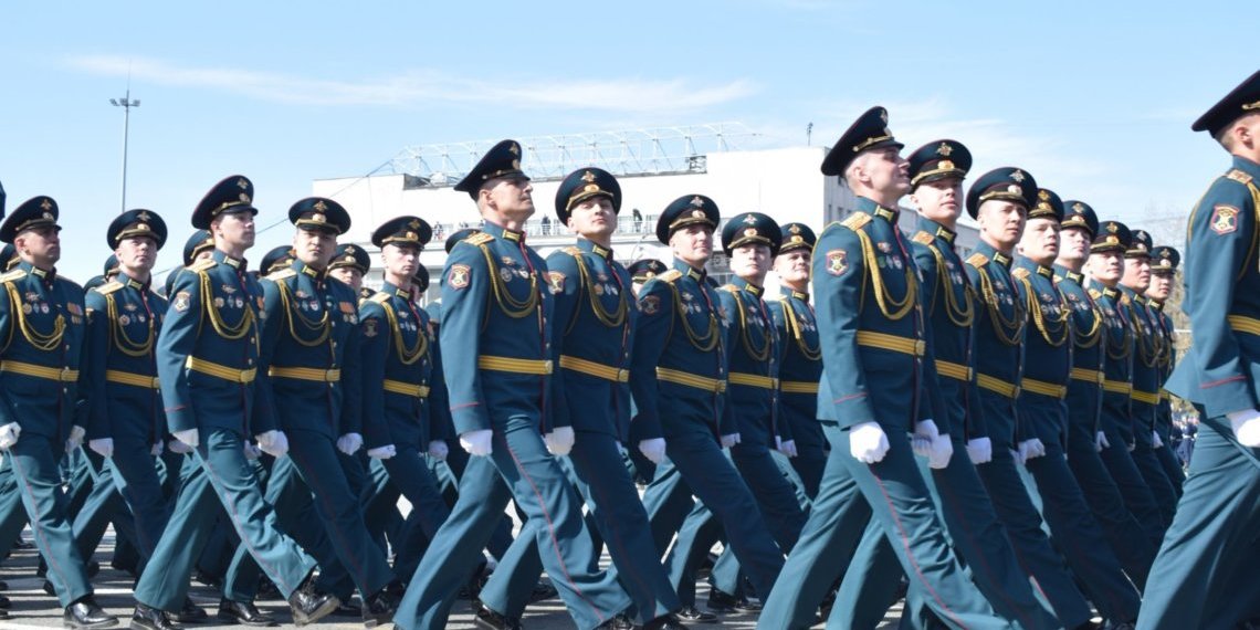 День защитника Отечества: история и традиции праздника