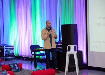 Авито: жители Новосибирска предпочли горные лыжи сноубордам