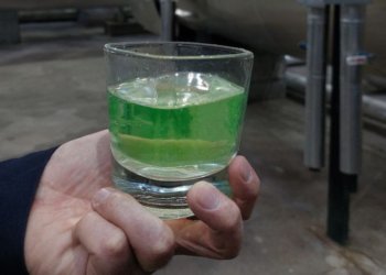 В батареях у новосибирцев временно будет течь зеленая вода