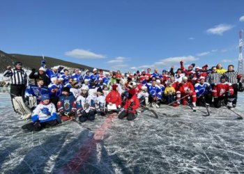 Байкальский матч звезд хоккея перенесли из-за болезни Фетисова и Якушева