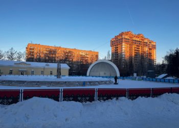 Катки начнут закрывать в Новосибирске со 2 марта