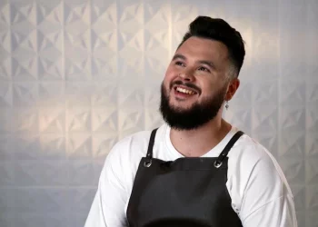 Повар из Новосибирска принял участие в новом сезоне шоу «Молодые ножи»