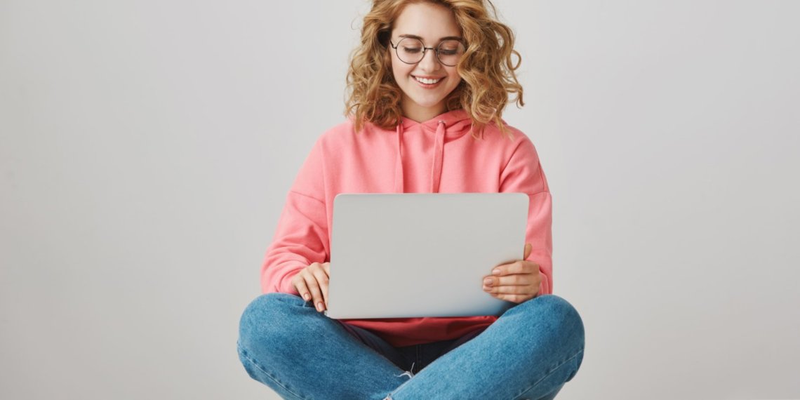 Опрос показал: 47% россиян хотели бы подрабатывать на удаленке