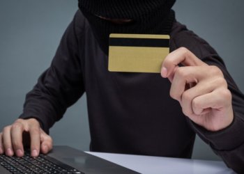 Новосибирец использовал новые сим-карты для кражи денег у граждан