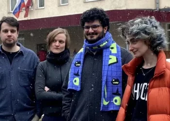 Сооснователя нежелательного издания DOXA заочно приговорили к заключению в колонии