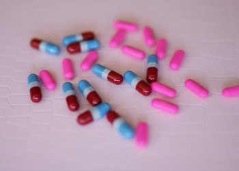 ФАС назвала цену российского дженерика от редкого заболевания крови