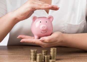 Главными пользователями программы долгосрочных сбережений в Сибири стали женщины