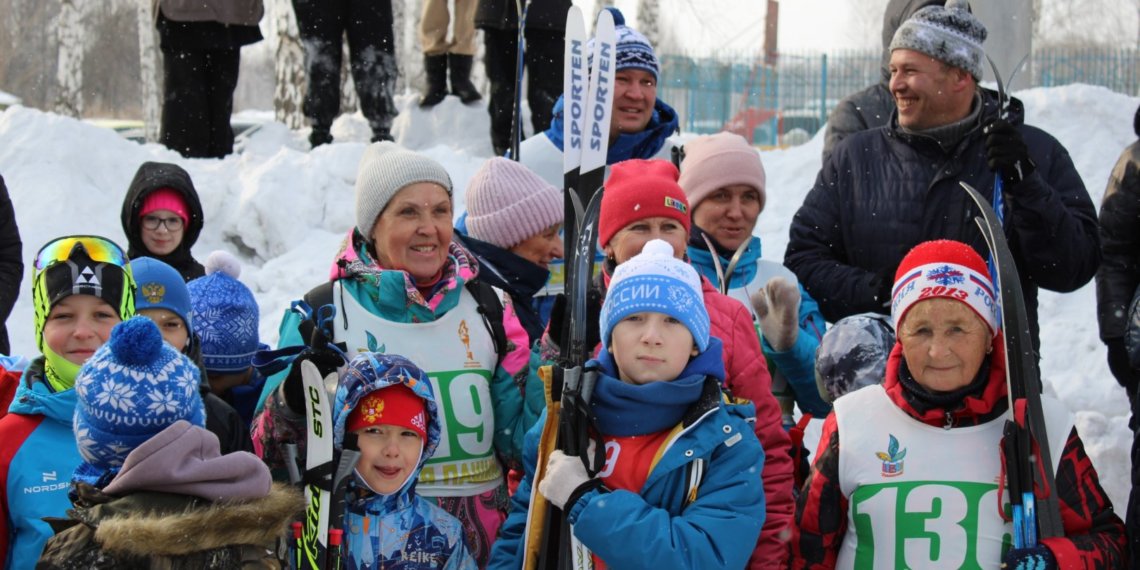 Пашинцы встали на лыжи в 18-й раз на турнире любителей зимнего спорта