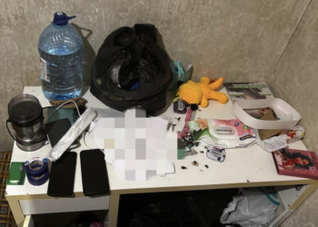 В Новосибирске поймали иностранных наркодилеров с крупной партией героина и метадона