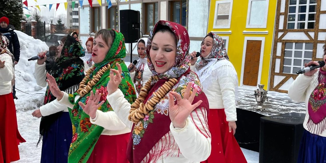 Как российские немцы отпраздновали Масленицу в Новосибирске