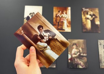 Привет из 19 века: выставка любовных открыток появилась в Новосибирске