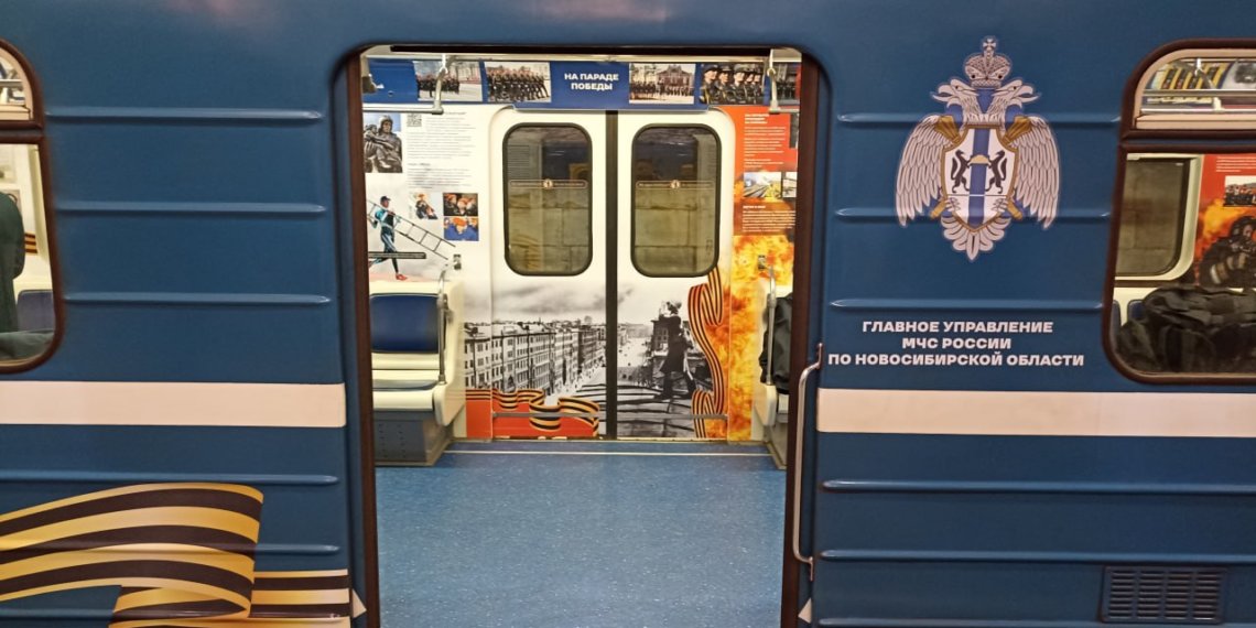 Тематический состав ко Дню Победы запустили в новосибирском метро