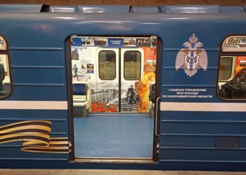 Тематический состав ко Дню Победы запустили в новосибирском метро