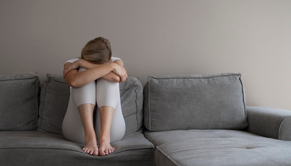 В Новосибирске спасли от суицида 27-летнюю девушку