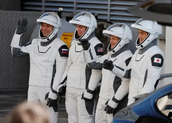 SpaceX отложила запуск корабля Crew Dragon с красноярским космонавтом