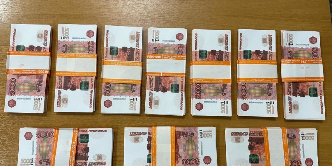 Новосибирца осудили за передачу взятки в 12 млн. налоговику