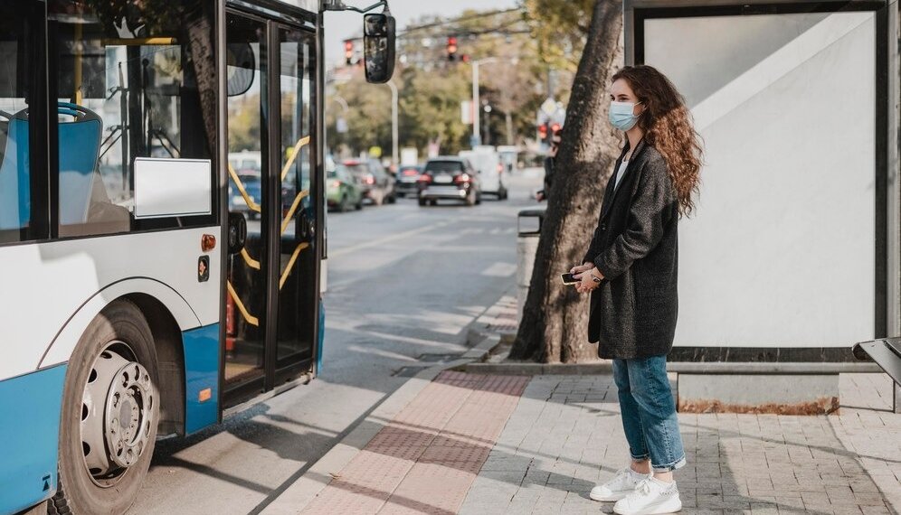 Автобусы №13 и №18 будут останавливаться на поликлинике №7 в Новосибирске