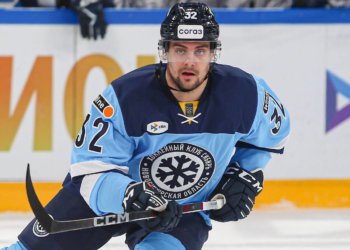 Нападющий ХК «Сибирь» Антон Берлёв покидает ХК «Сибирь»