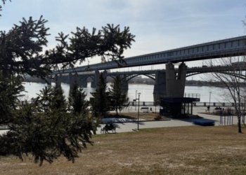 Выход рек из берегов и высокая пожароопасность: прогноз природных явлений на 14 апреля в Новосибирской области