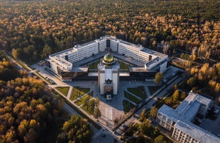 Генконсула Китая впечатлил технопарк новосибирского Академгородка