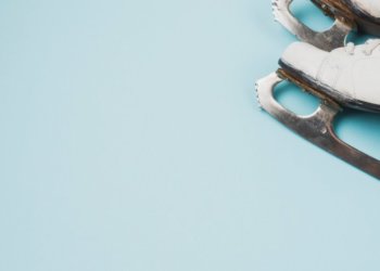 В Новосибирске родители встали на защиту тренера по фигурному катанию, обвиняемого в домогательствах до детей