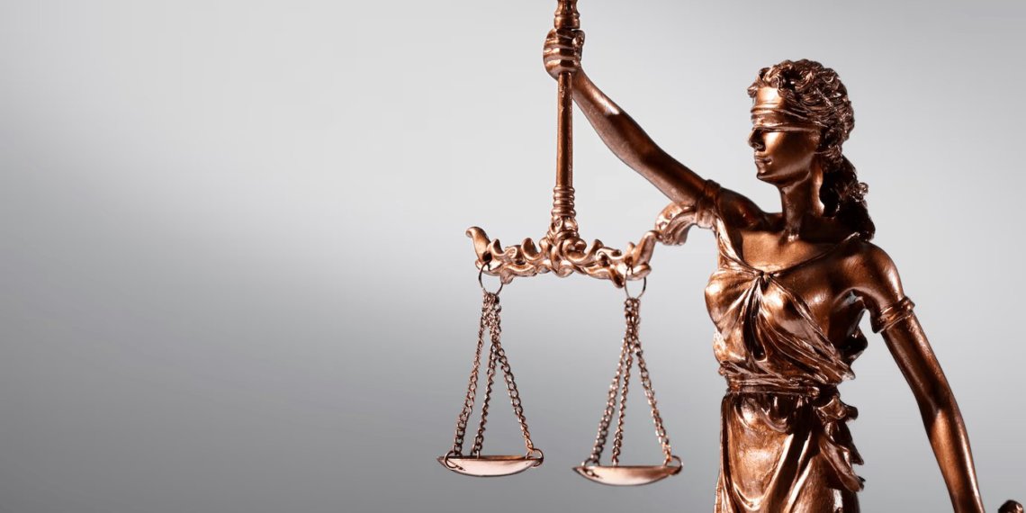 Главу госучреждения под Новосибирском привлекли к ответственности за игнорирование обращений