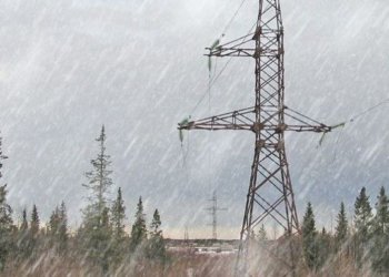 «Россети» ввели режим повышенной готовности из-за штормового ветра