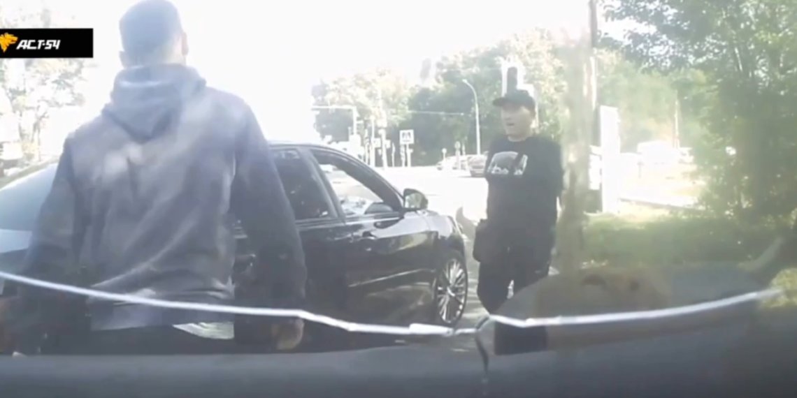 Новосибирец угрожал пристрелить водителя из-за конфликта на дороге