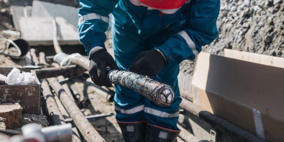 Центр Новосибирска остался без света из-за повреждения кабеля