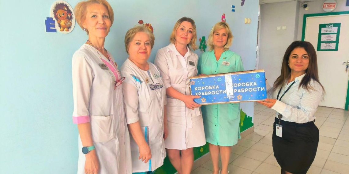 Сбер доставил «Коробки храбрости» в больницы по всей Новосибирской области