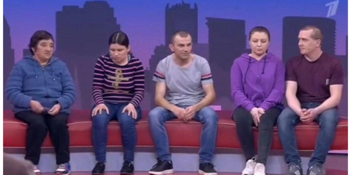 Мать-инвалид из Новосибирской области пришла на «Мужское/Женское», чтобы вернуть восьмимесячную дочь